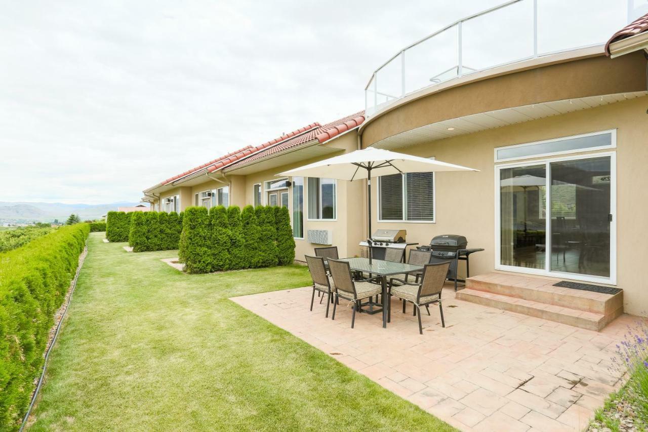 Shiraz Villa Osoyoos Eksteriør billede